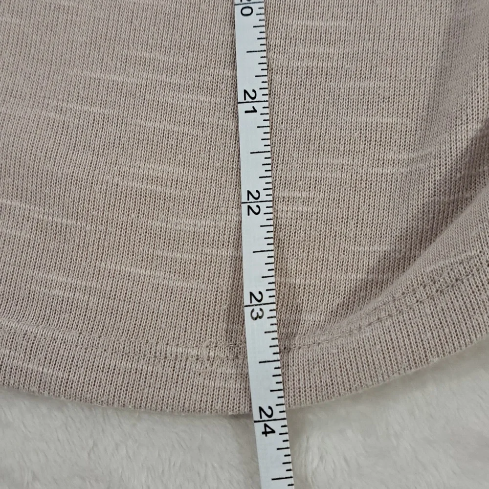 3/$25 Croft & Barrow Woman's Lightweight Cardigan